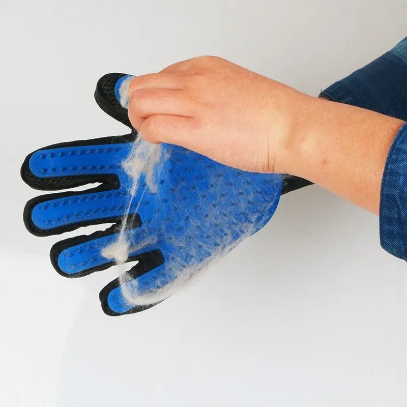 Professional Pet Grooming Glove for Cats and Dogs - Deshedding Brush and Comb for Effective Pet Hair Removal